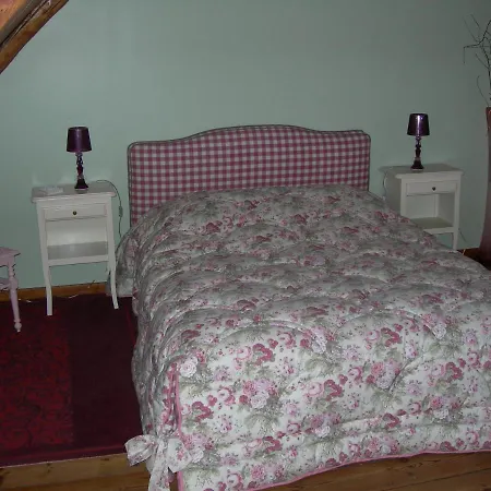 Alojamento de Acomodação e Pequeno-almoço Au 52 3*